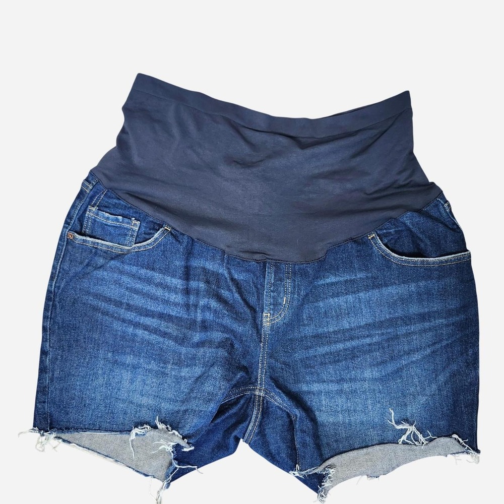 Old Navy Maternity OG Straight over the Belly Kean Shorts 18